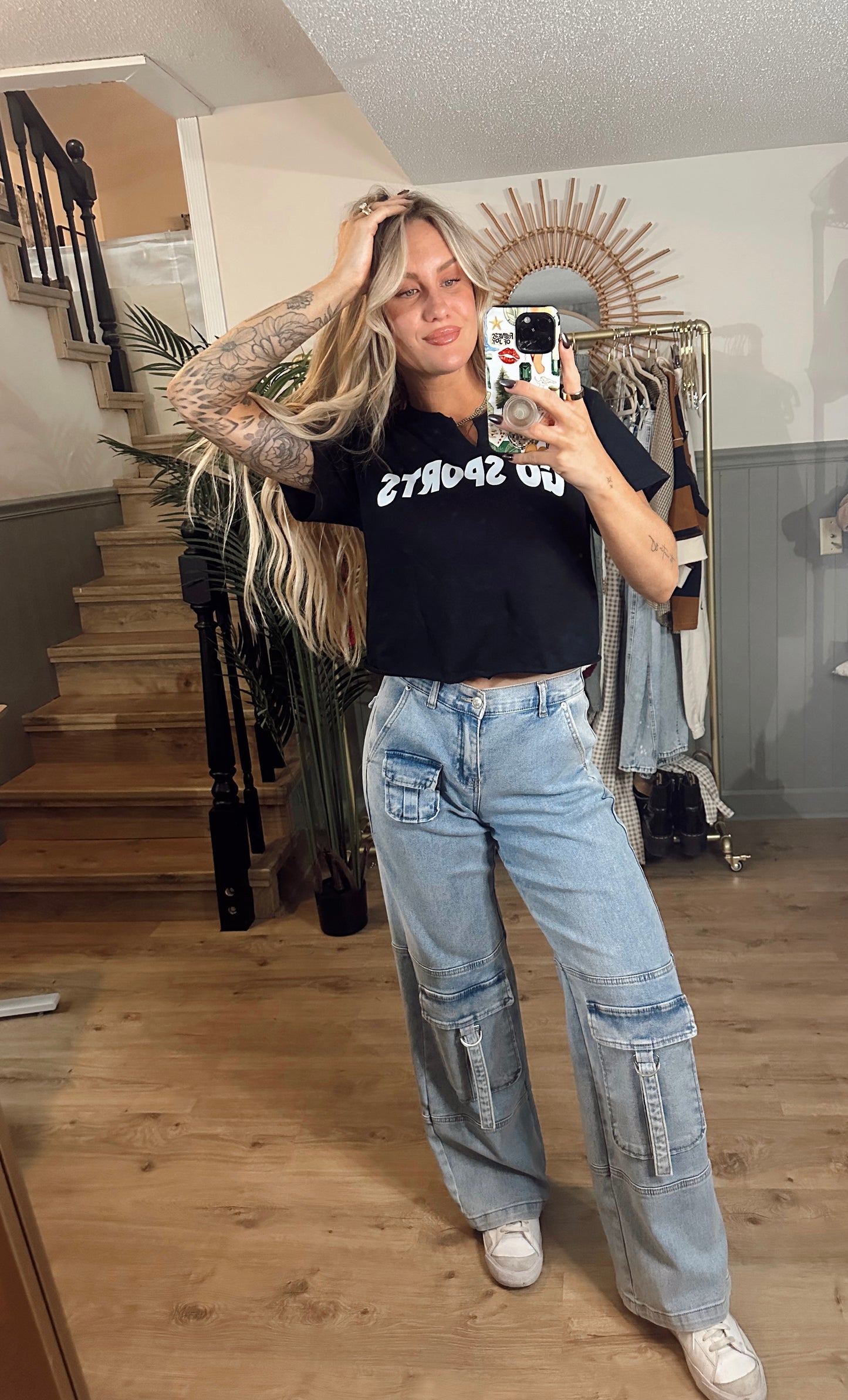 Go Sports Cropped Tee