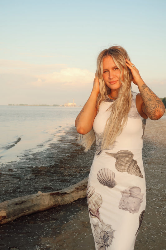 Sandy Toes Maxi Dress