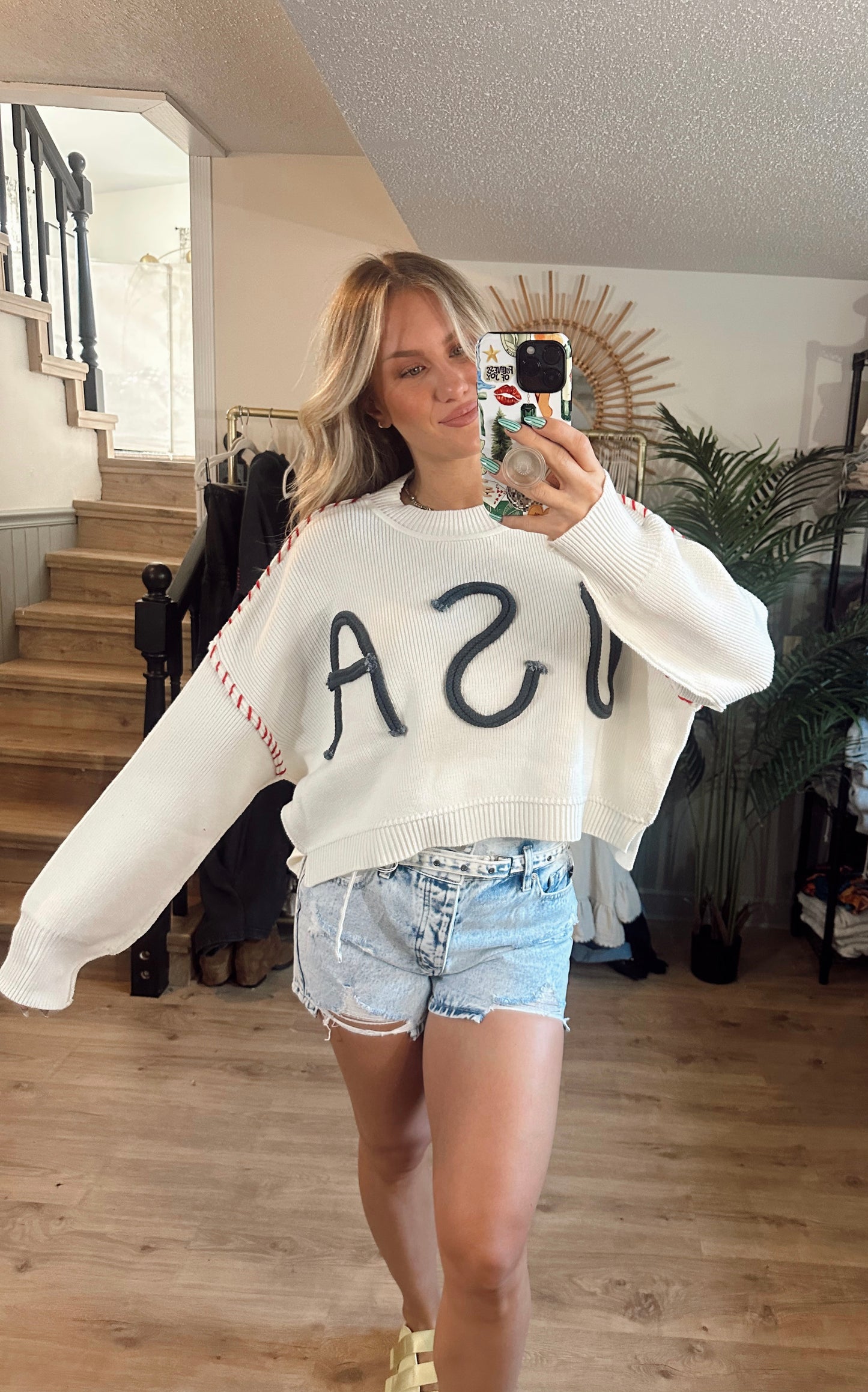 American Cutie Crop - CREAM