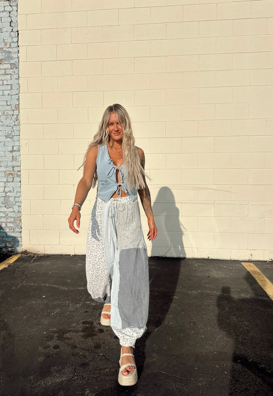 *PRE-ORDER EARLY JULY* Thread Talk Jogger