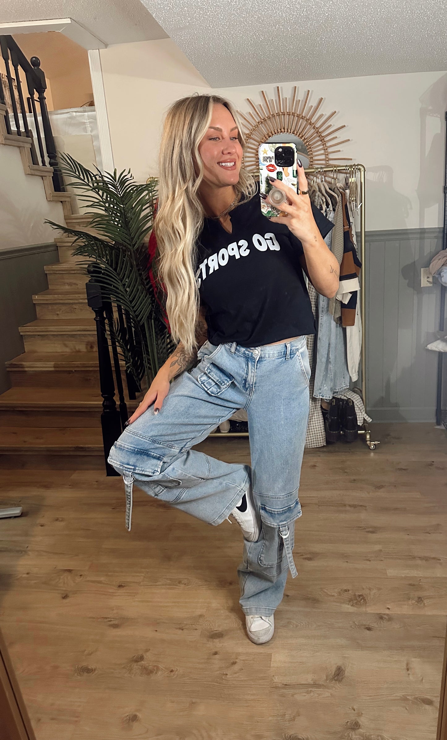 Go Sports Cropped Tee