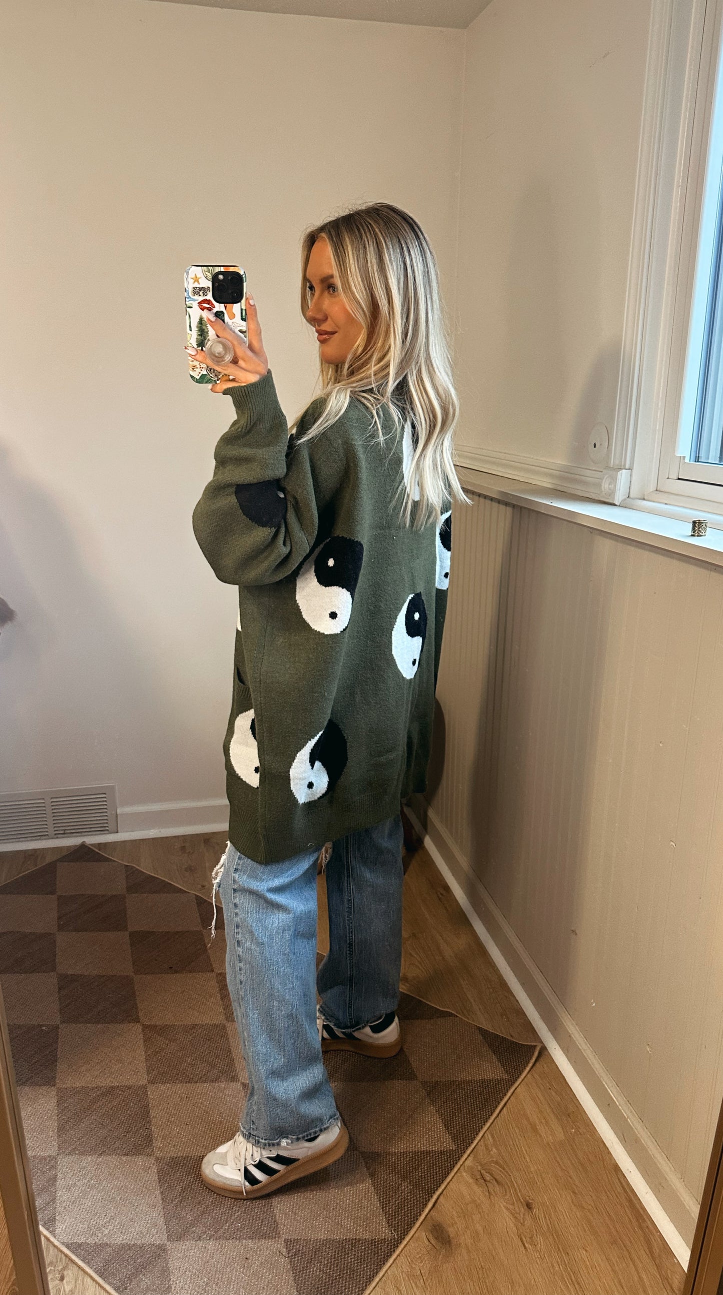 Yin Yang Cardi