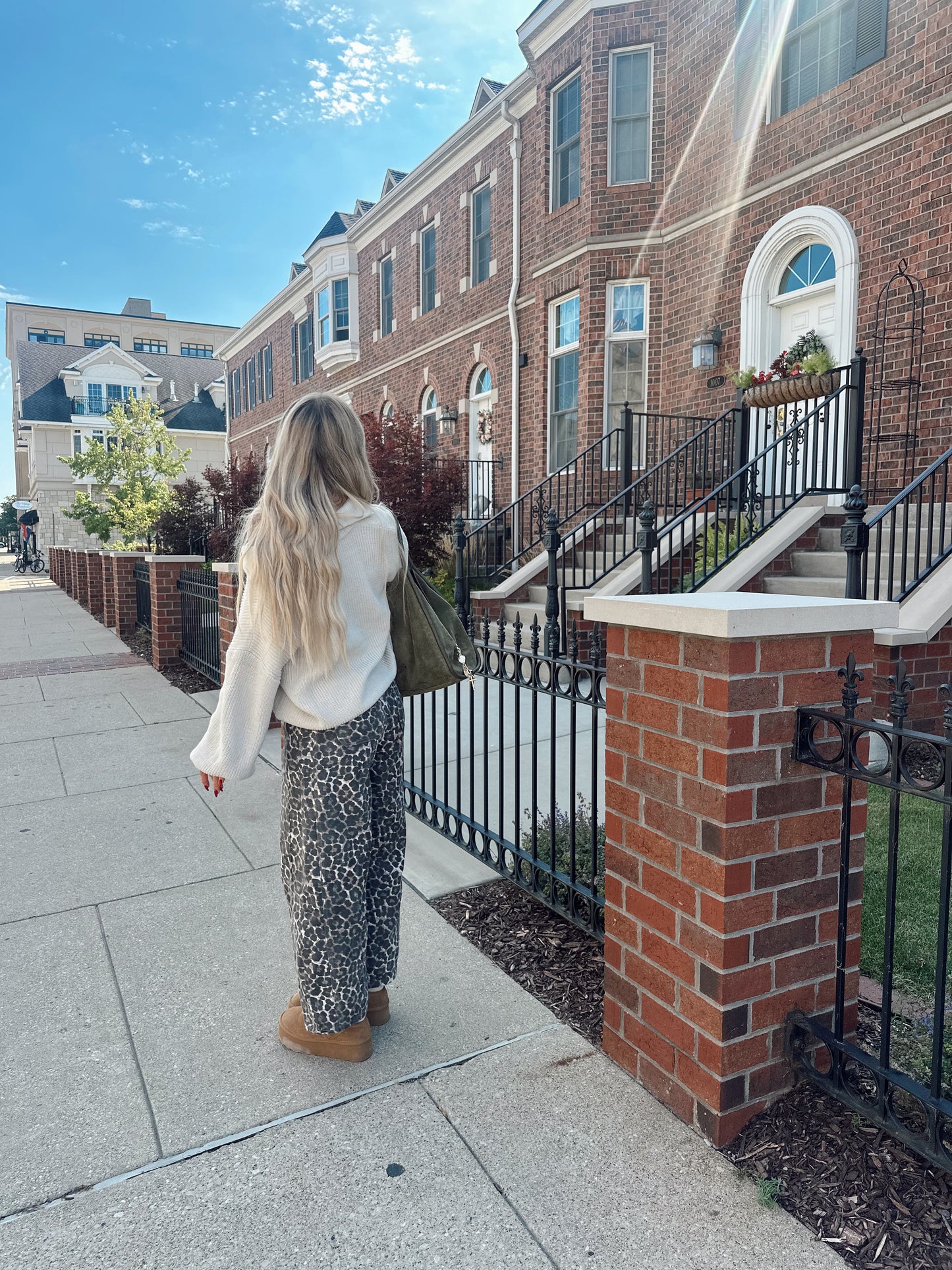 Bad Cat Barrel Jeans