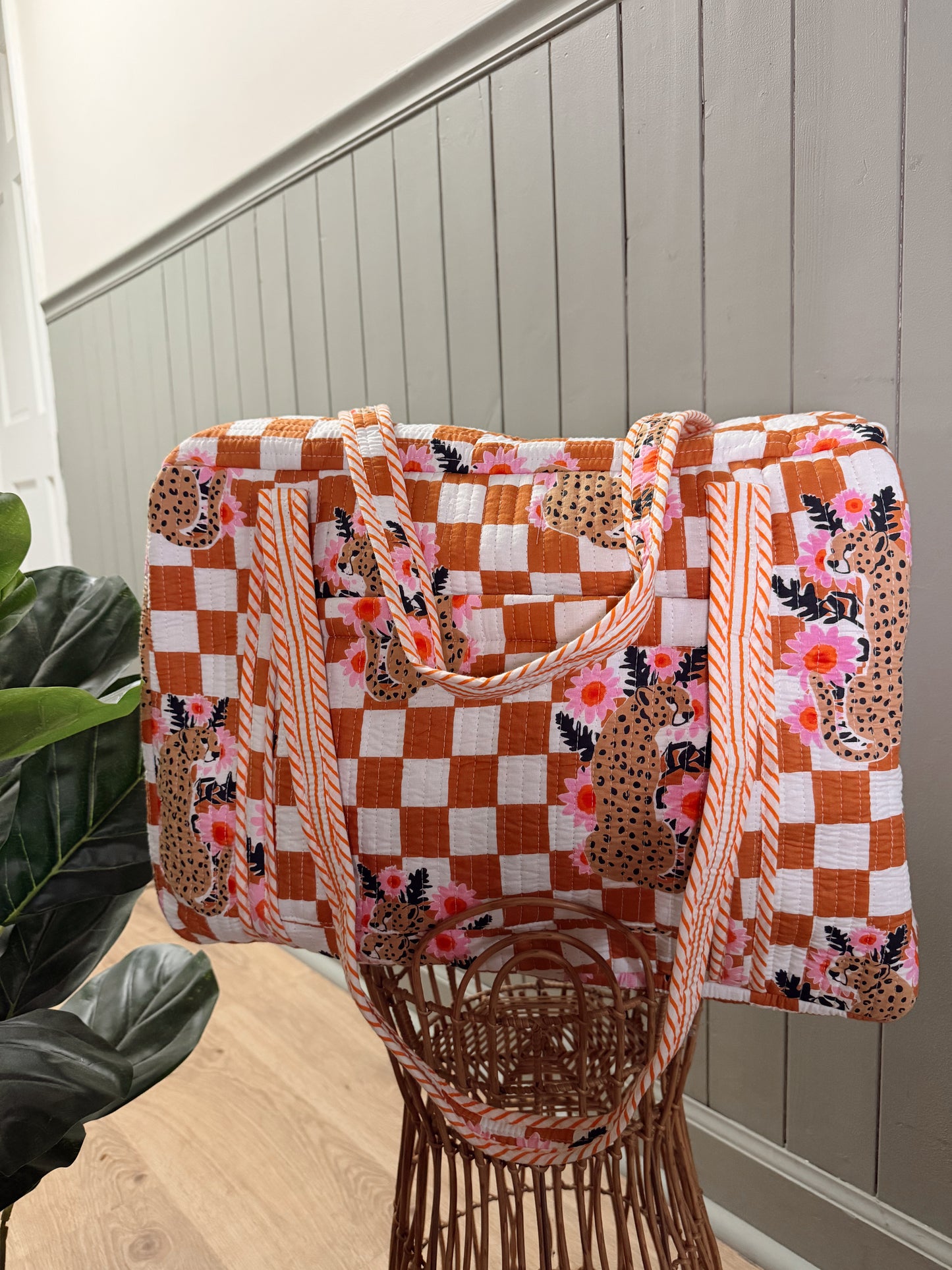 Golden Leopard Sol Weekender